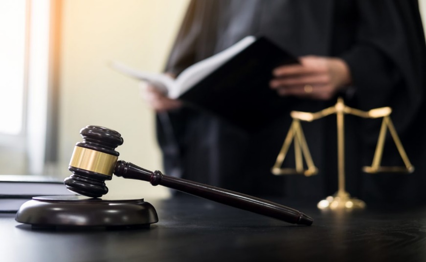 Civil & Criminal Litigation